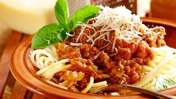 spaghetti-bolognese