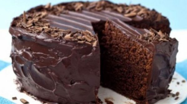 Картинки по запросу Шоколадный пирог без яиц: рецепт с фото